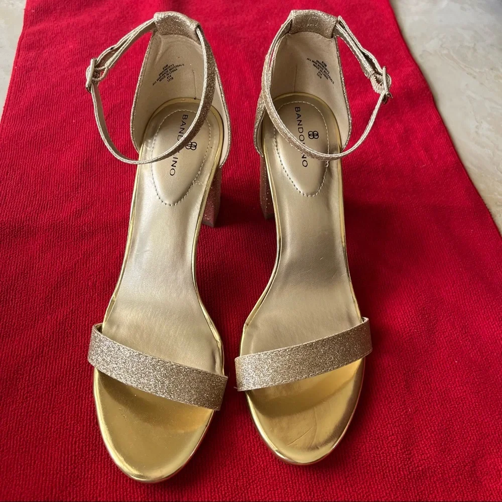 Bandolino Block Heel Sandals